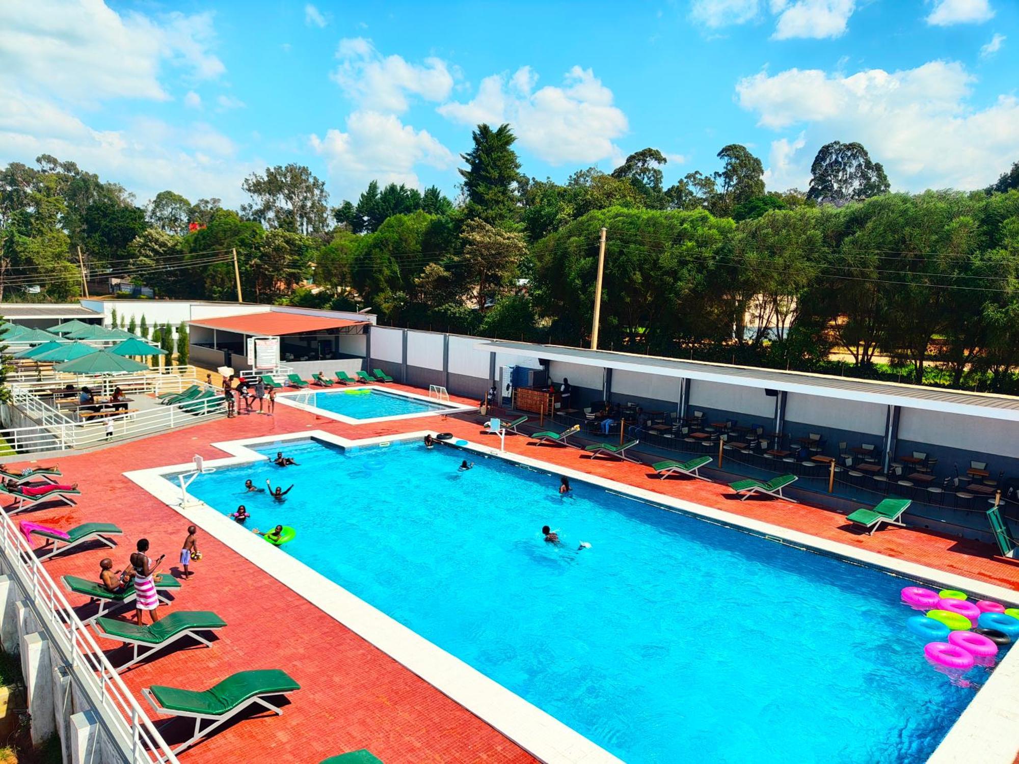 Super Break Hotel Китале Экстерьер фото