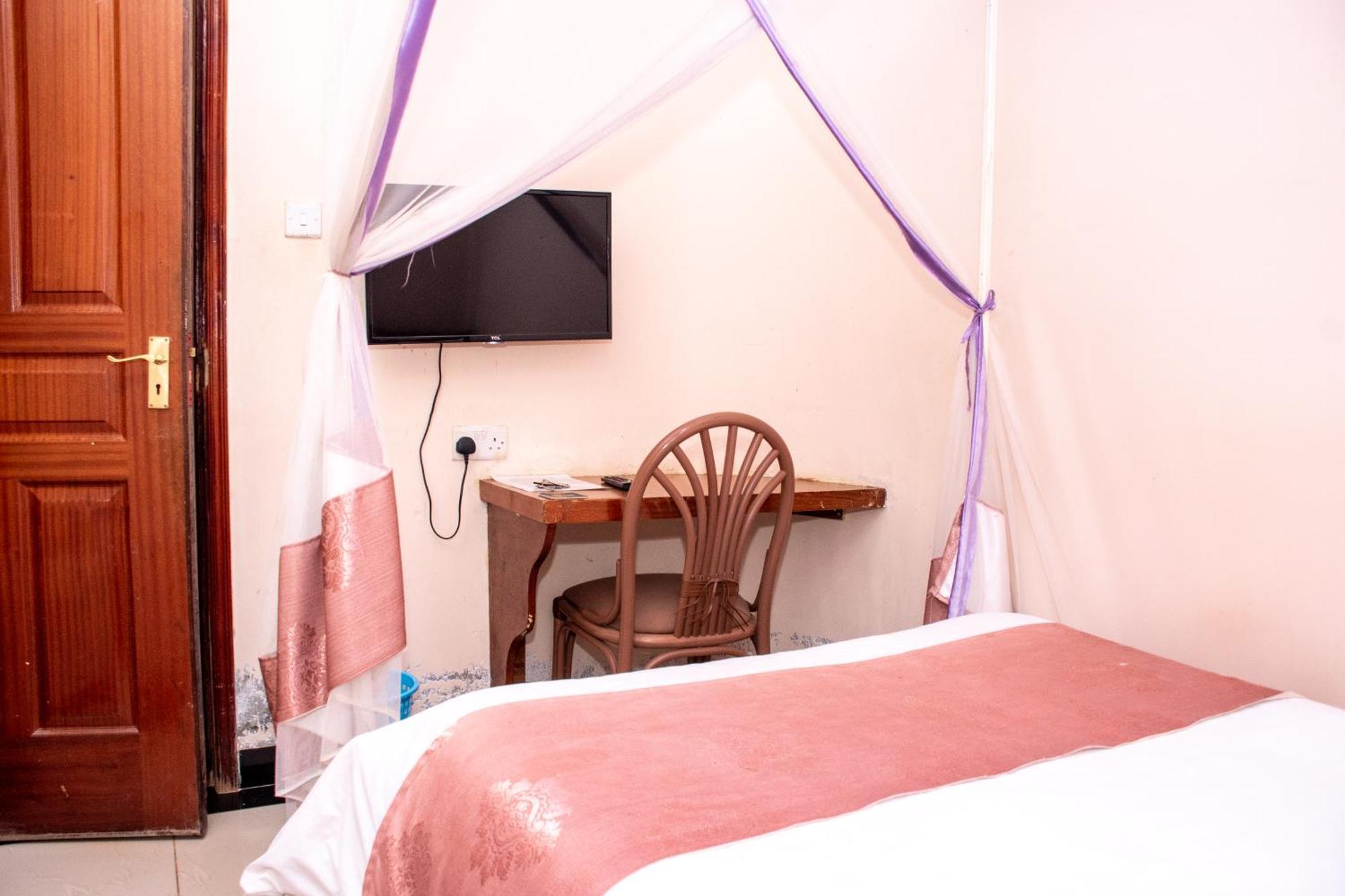 Super Break Hotel Китале Экстерьер фото
