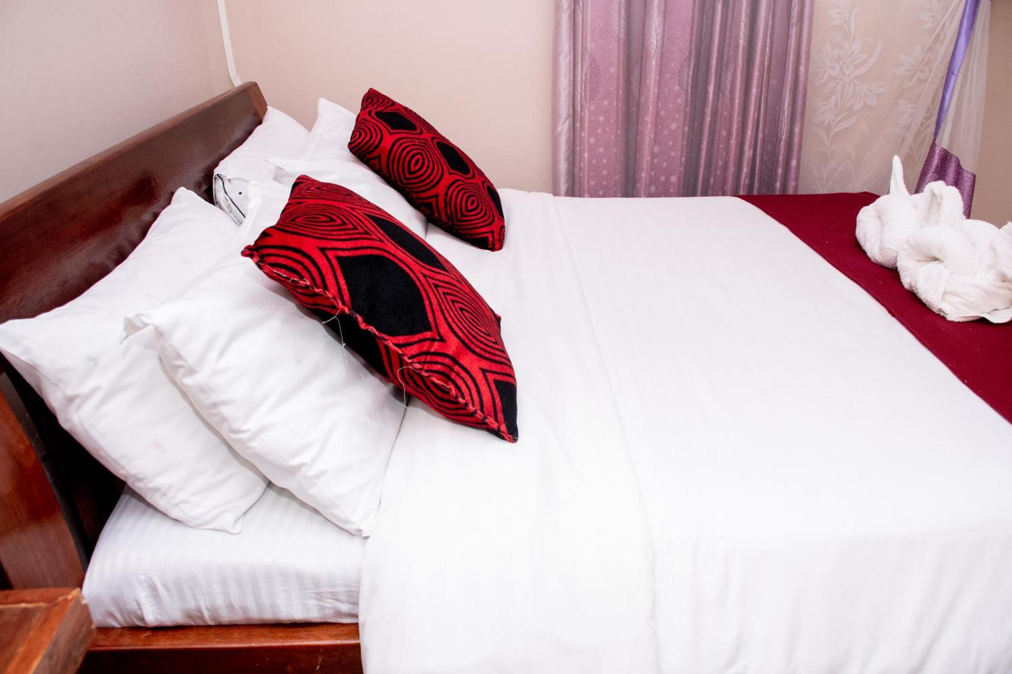 Super Break Hotel Китале Экстерьер фото
